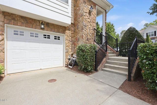 6102 Braidwood Court, Raleigh, NC 27612