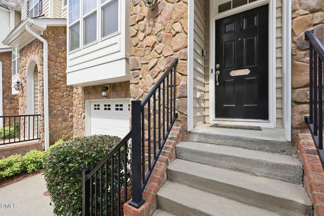 6102 Braidwood Court, Raleigh, NC 27612