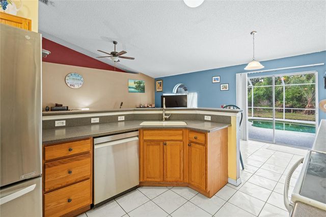 85 SLOGANEER TRAIL, Palm Coast, FL 32164