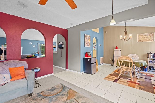 85 SLOGANEER TRAIL, Palm Coast, FL 32164