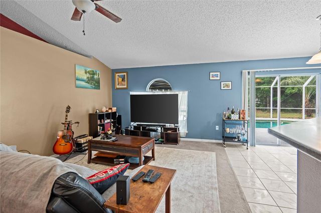 85 SLOGANEER TRAIL, Palm Coast, FL 32164