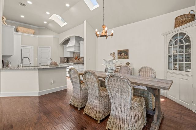 825 Cloister Way, Mckinney, TX 75069
