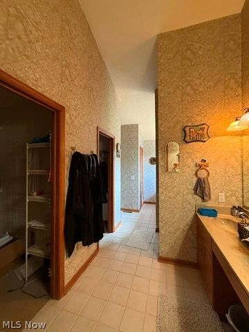 4256 Timberidge Avenue NW, Lehigh Twp, OH 44646