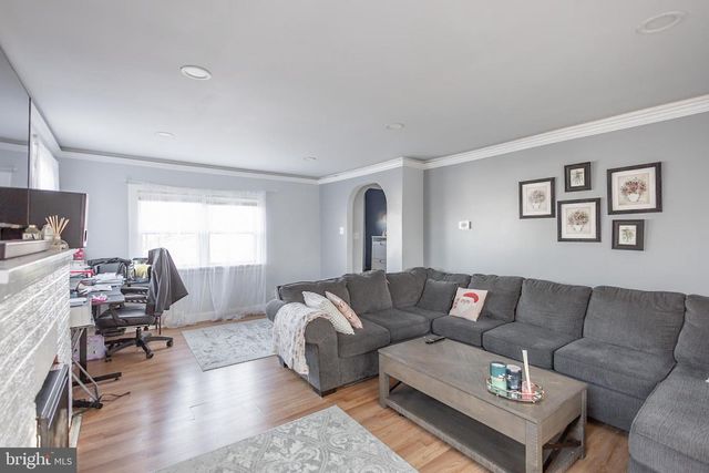 924 W EVESHAM RD, Glendora, NJ 08029