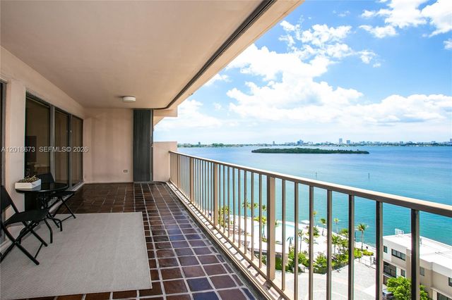 1800 NE 114th St 1207, Miami, FL 33181