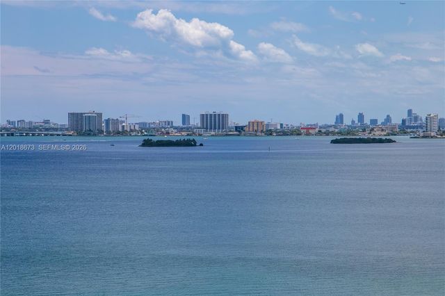 1800 NE 114th St 1207, Miami, FL 33181