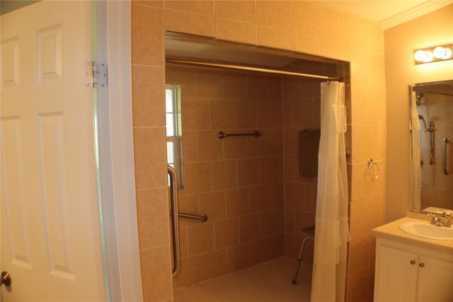 5101 County Road 2208, Greenville, TX 75402