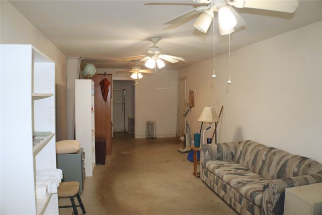 5101 County Road 2208, Greenville, TX 75402