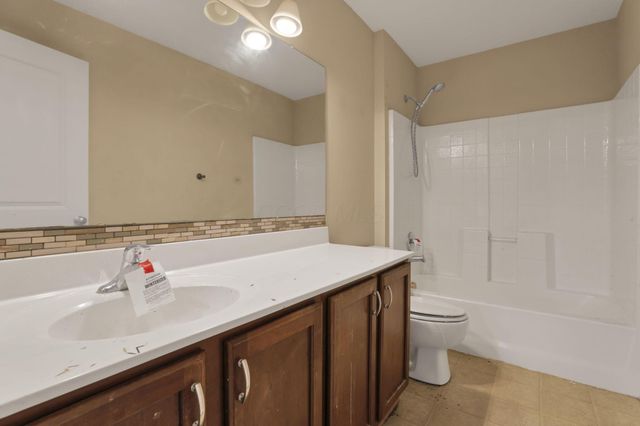 771 Lilly Landing Lane, Blacklick, OH 43004