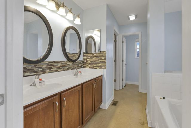 771 Lilly Landing Lane, Blacklick, OH 43004