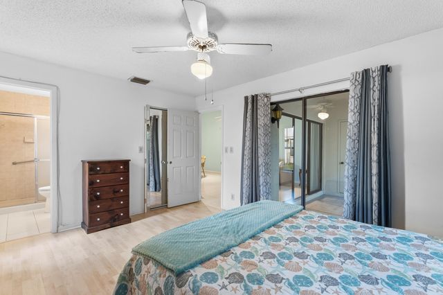 2054 SW Silver Pine Way 123h, Palm City, FL 34990