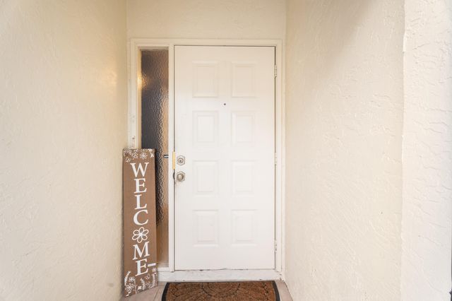 2054 SW Silver Pine Way 123h, Palm City, FL 34990