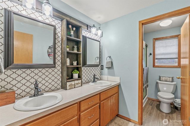 104 Westminster Drive, Kelso, WA 98626