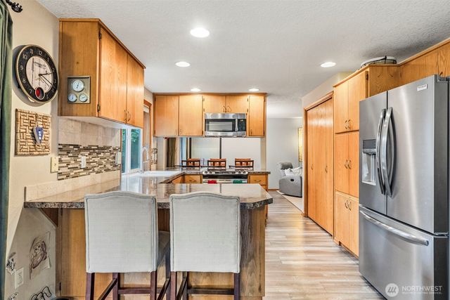 104 Westminster Drive, Kelso, WA 98626