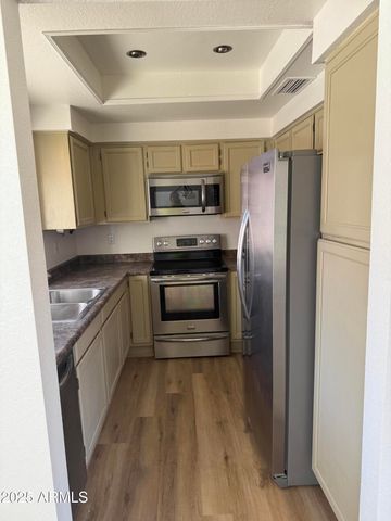 5640 E BELL Road 1014, Scottsdale, AZ 85254