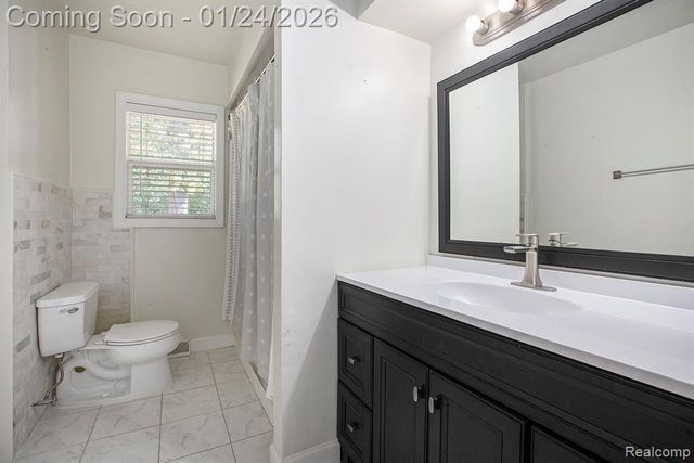 20149 Hcl Jackson, Grosse Ile, MI 48138