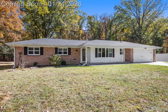 20149 Hcl Jackson, Grosse Ile, MI 48138