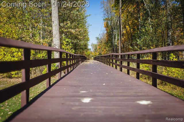 20149 Hcl Jackson, Grosse Ile, MI 48138