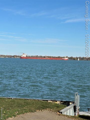 20149 Hcl Jackson, Grosse Ile, MI 48138