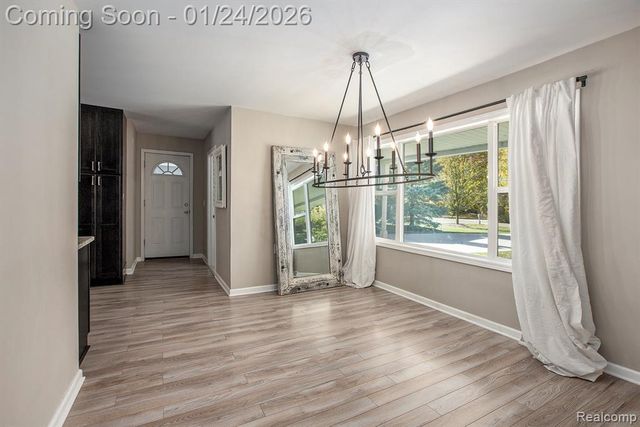 20149 Hcl Jackson, Grosse Ile, MI 48138