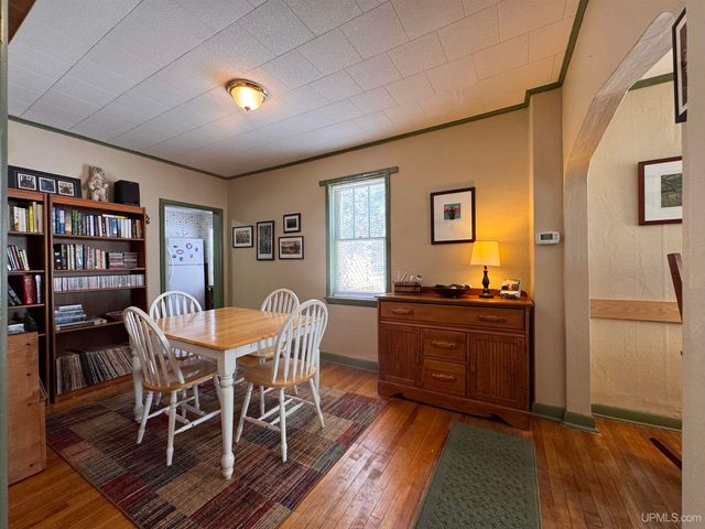 308 W Ayer Street, Ironwood, MI 49938