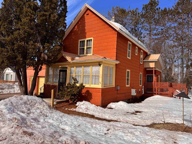 308 W Ayer Street, Ironwood, MI 49938