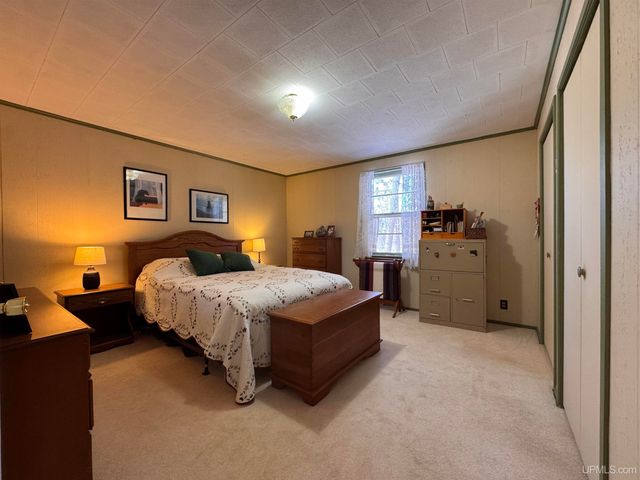 308 W Ayer Street, Ironwood, MI 49938