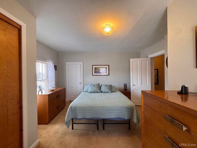 308 W Ayer Street, Ironwood, MI 49938