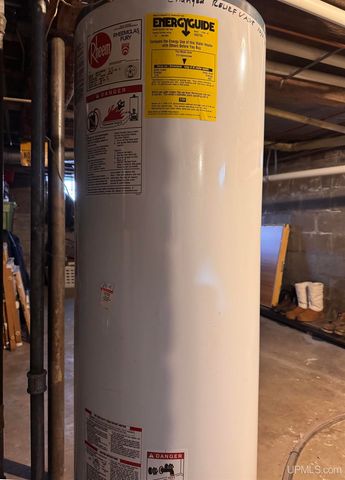 308 W Ayer Street, Ironwood, MI 49938