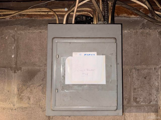 308 W Ayer Street, Ironwood, MI 49938