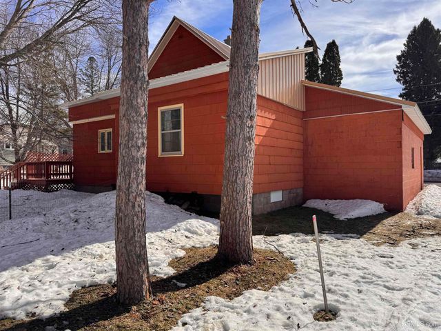 308 W Ayer Street, Ironwood, MI 49938