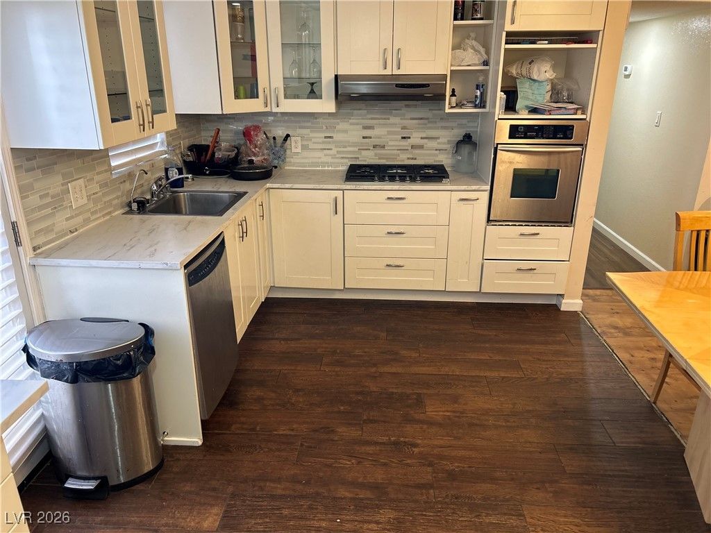 Image 7 of property listing at 4676 Tamalpias Avenue, Las Vegas, NV 89120