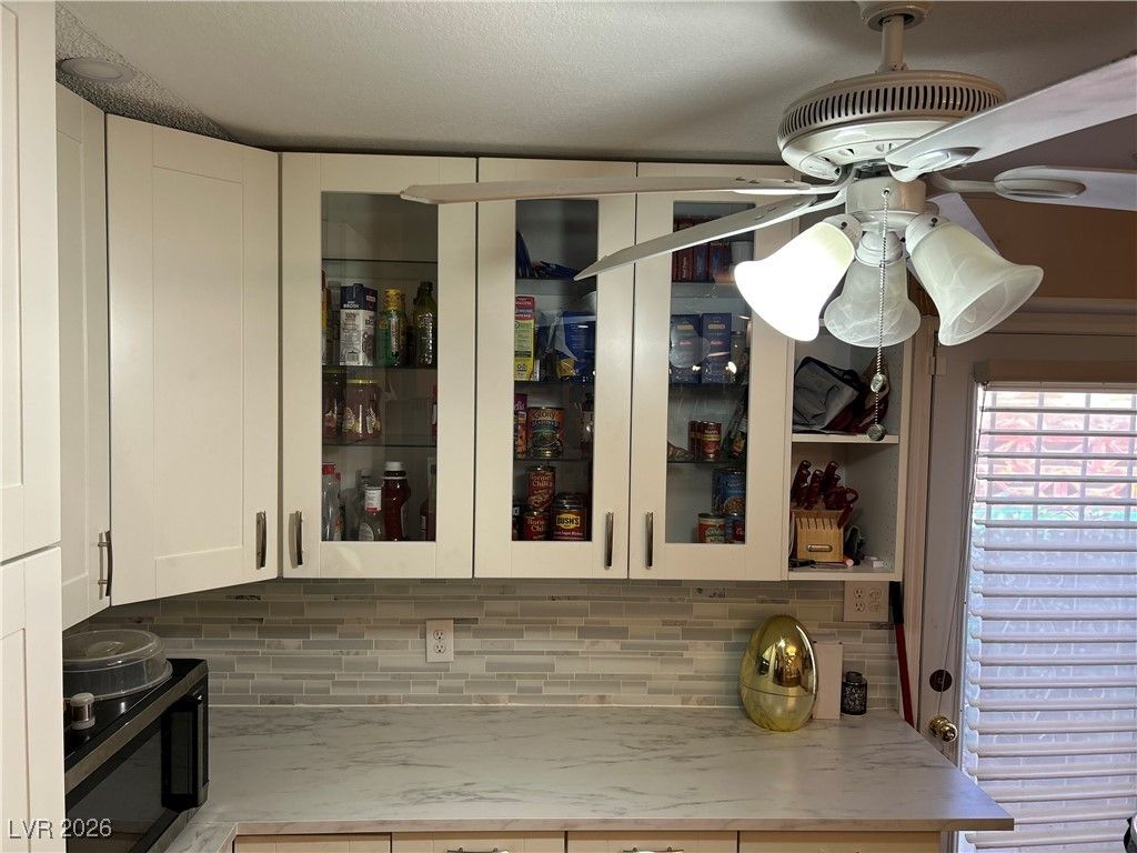 Image 9 of property listing at 4676 Tamalpias Avenue, Las Vegas, NV 89120