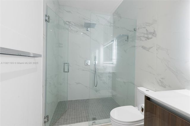 2420 SW 24th St, Miami, FL 33145