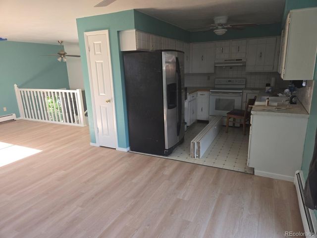 8618 W 62nd Place, Arvada, CO 80004