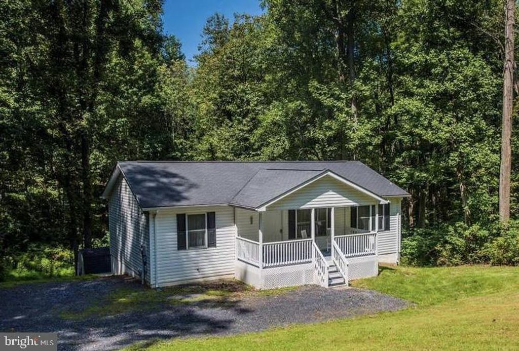 2304 HIGH TOP RD, Front Royal, VA 22630
