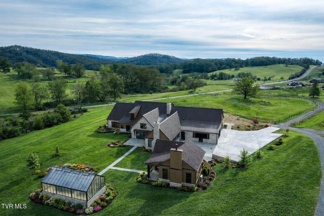 18213 Old Jonesboro Road, Abingdon, VA 24211