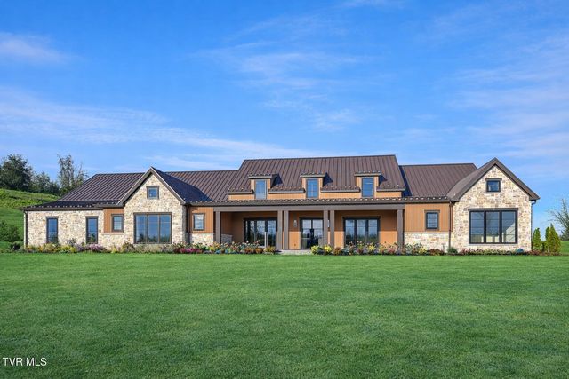 18213 Old Jonesboro Road, Abingdon, VA 24211