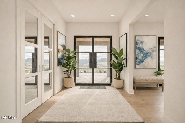 18213 Old Jonesboro Road, Abingdon, VA 24211