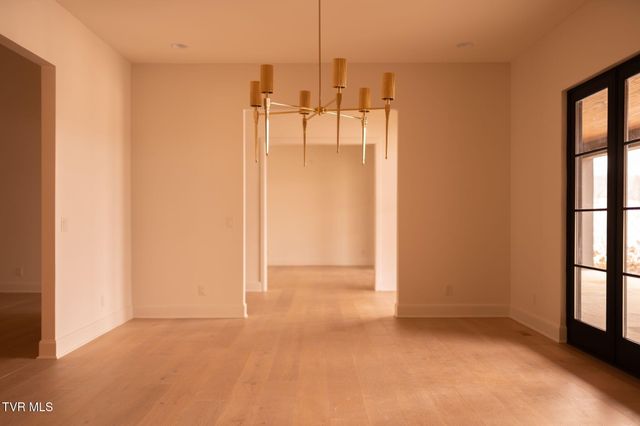 18213 Old Jonesboro Road, Abingdon, VA 24211