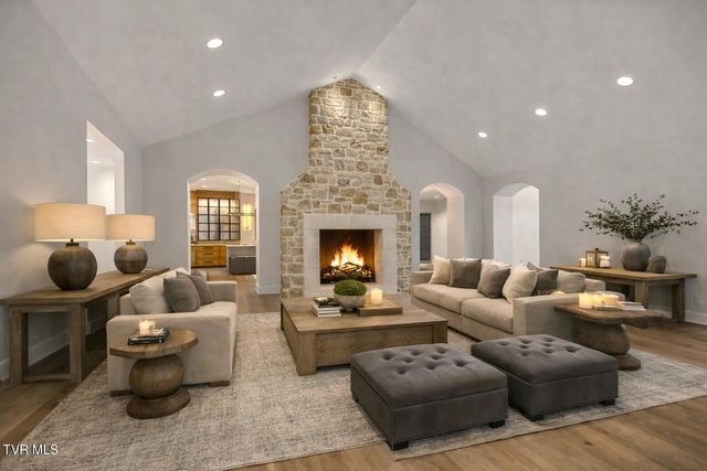 18213 Old Jonesboro Road, Abingdon, VA 24211