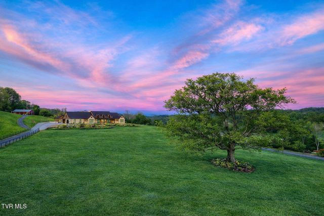 18213 Old Jonesboro Road, Abingdon, VA 24211