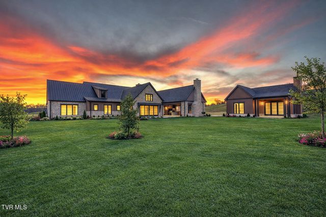 18213 Old Jonesboro Road, Abingdon, VA 24211