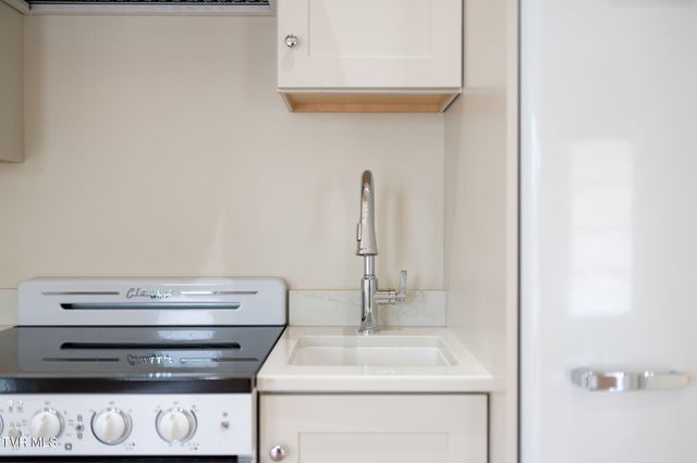 18213 Old Jonesboro Road, Abingdon, VA 24211