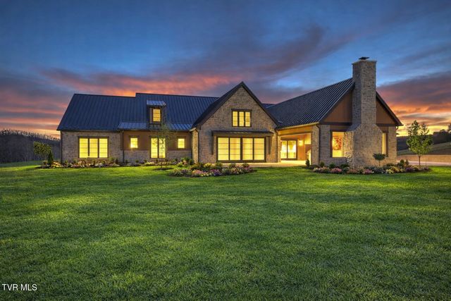 18213 Old Jonesboro Road, Abingdon, VA 24211