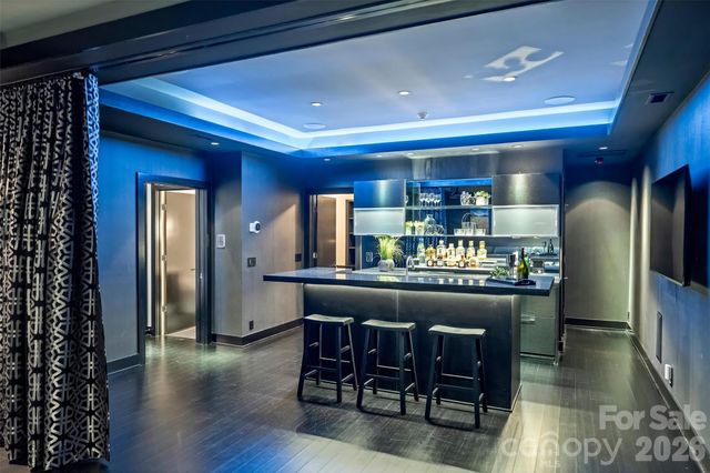 423 S Summit Avenue, Charlotte, NC 28208