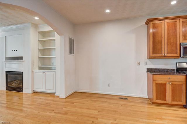 3725 Avilla CT, Virginia Beach, VA 23455