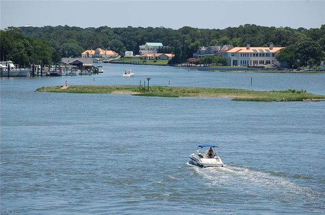 3725 Avilla CT, Virginia Beach, VA 23455