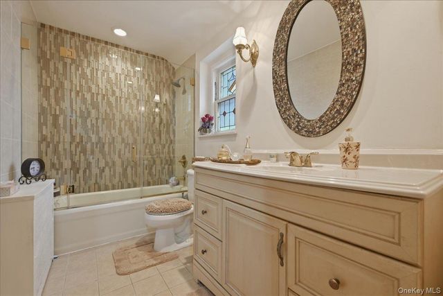 179 Locust Street, Floral Park, NY 11001
