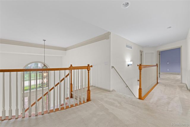 1885 Wyngate Drive, Troy, MI 48098